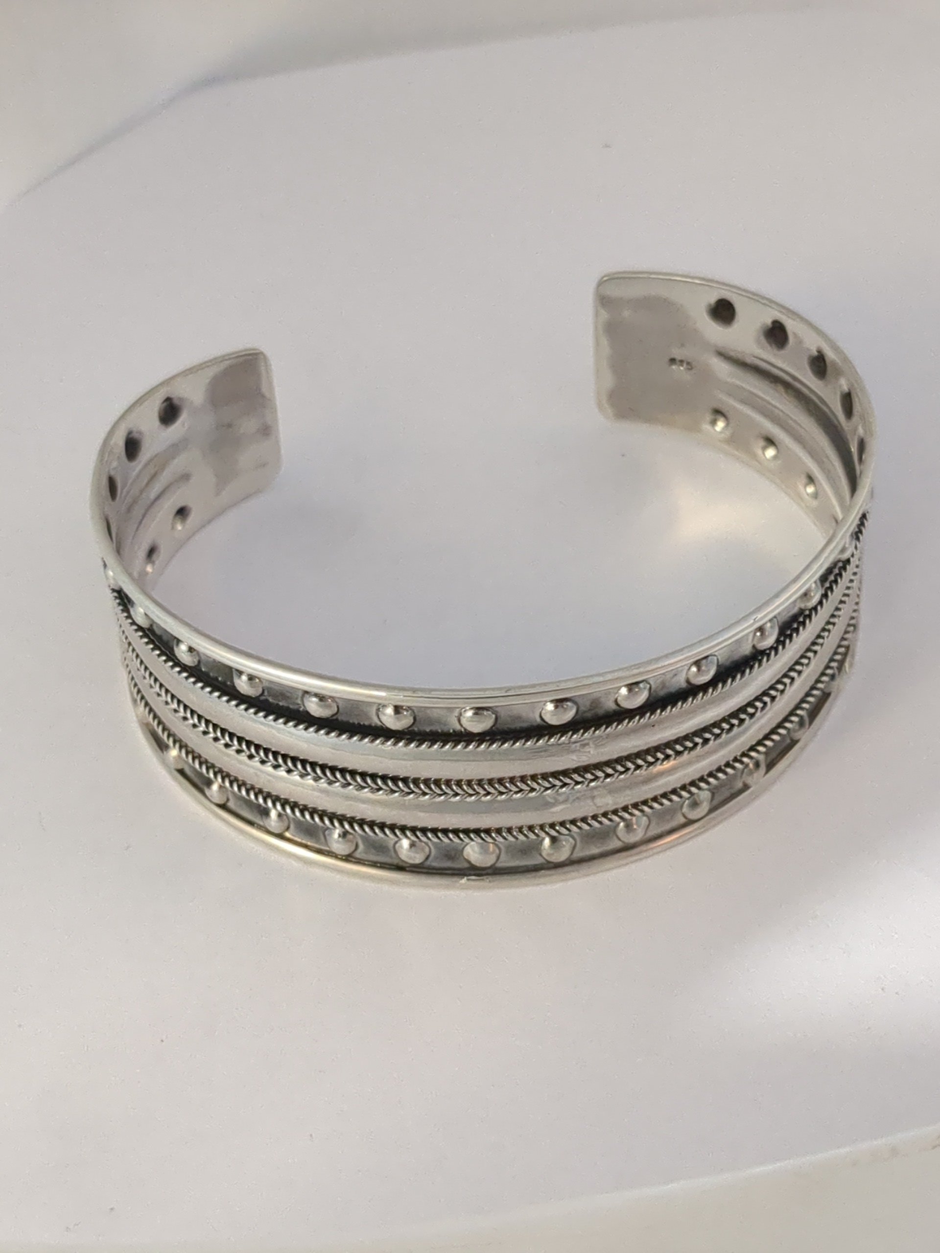 Silver bangle