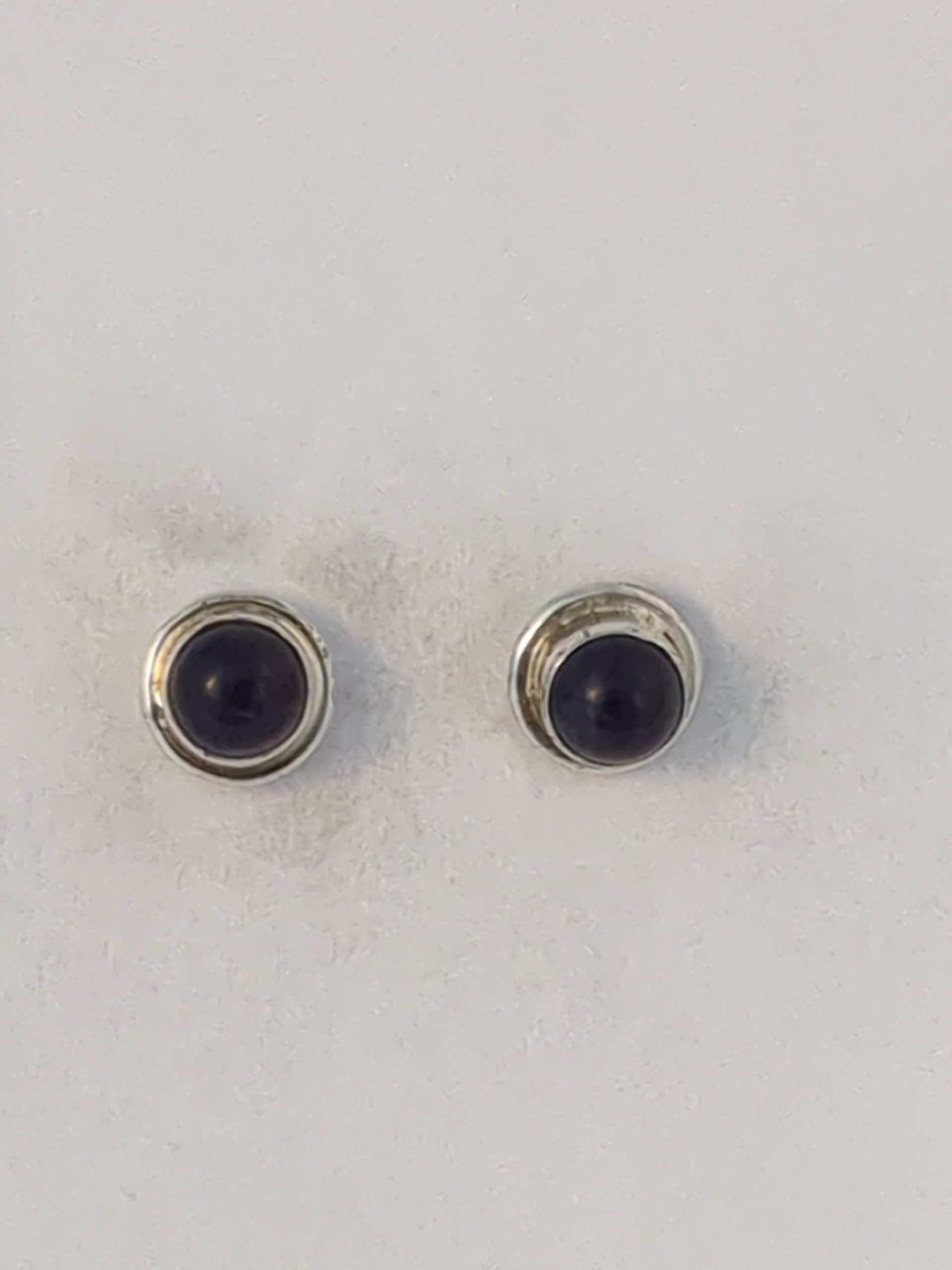 Silver Amethyst stud earrings