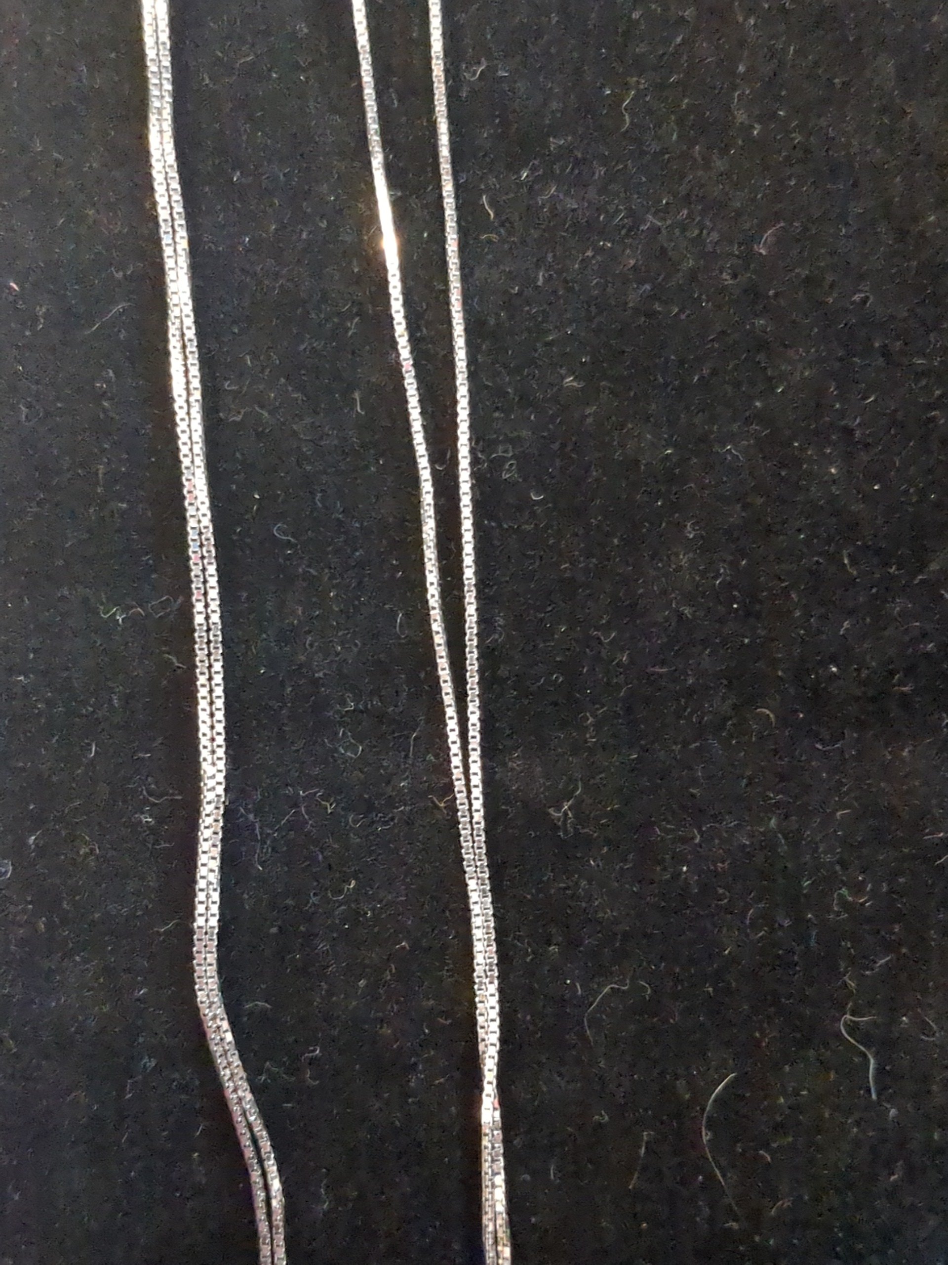 Silver box chain 18"