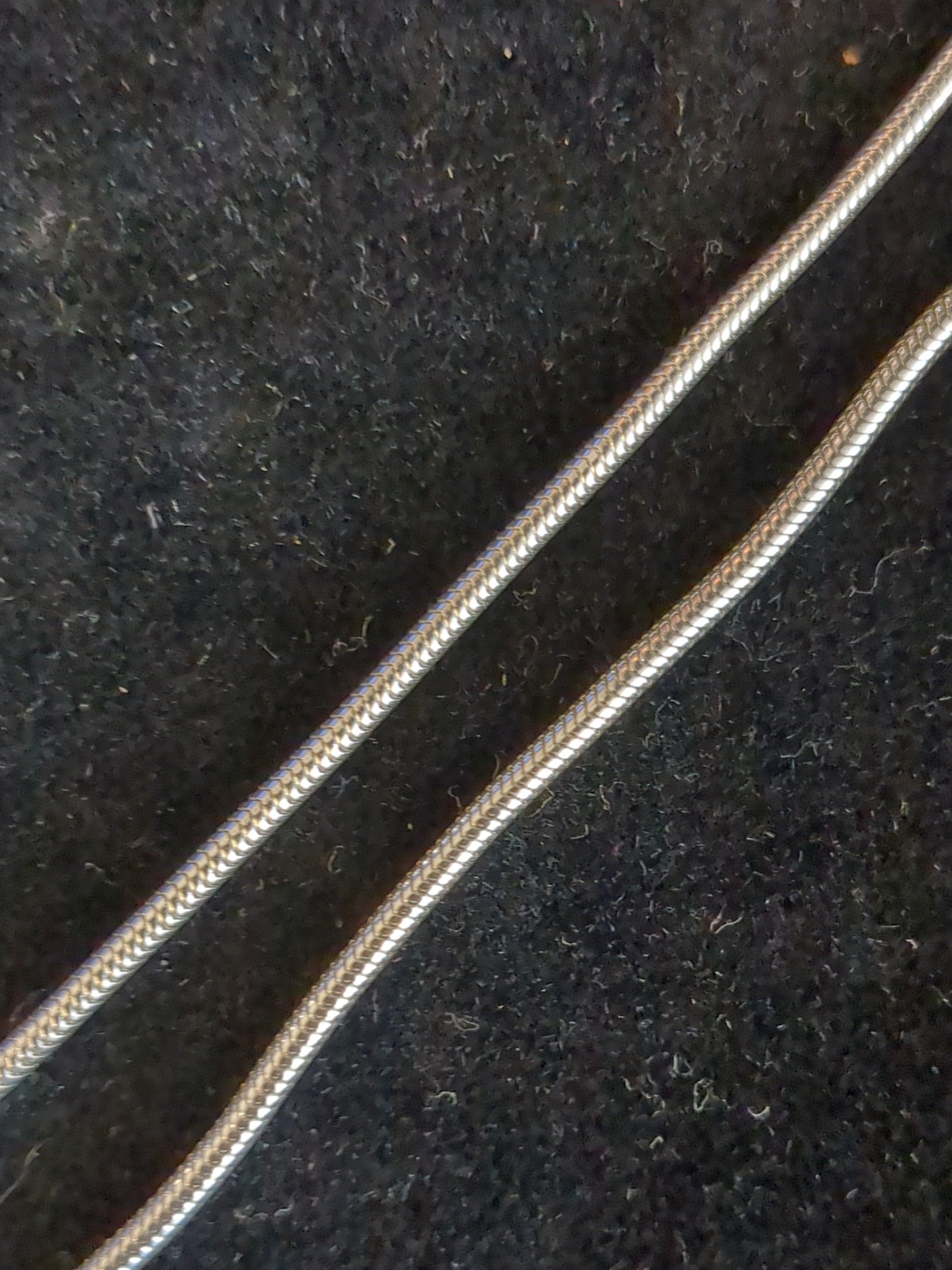 Silver snake chain 20"