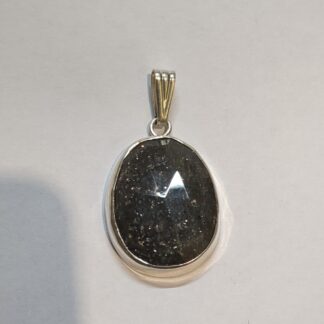 Silver black sunstone pendant