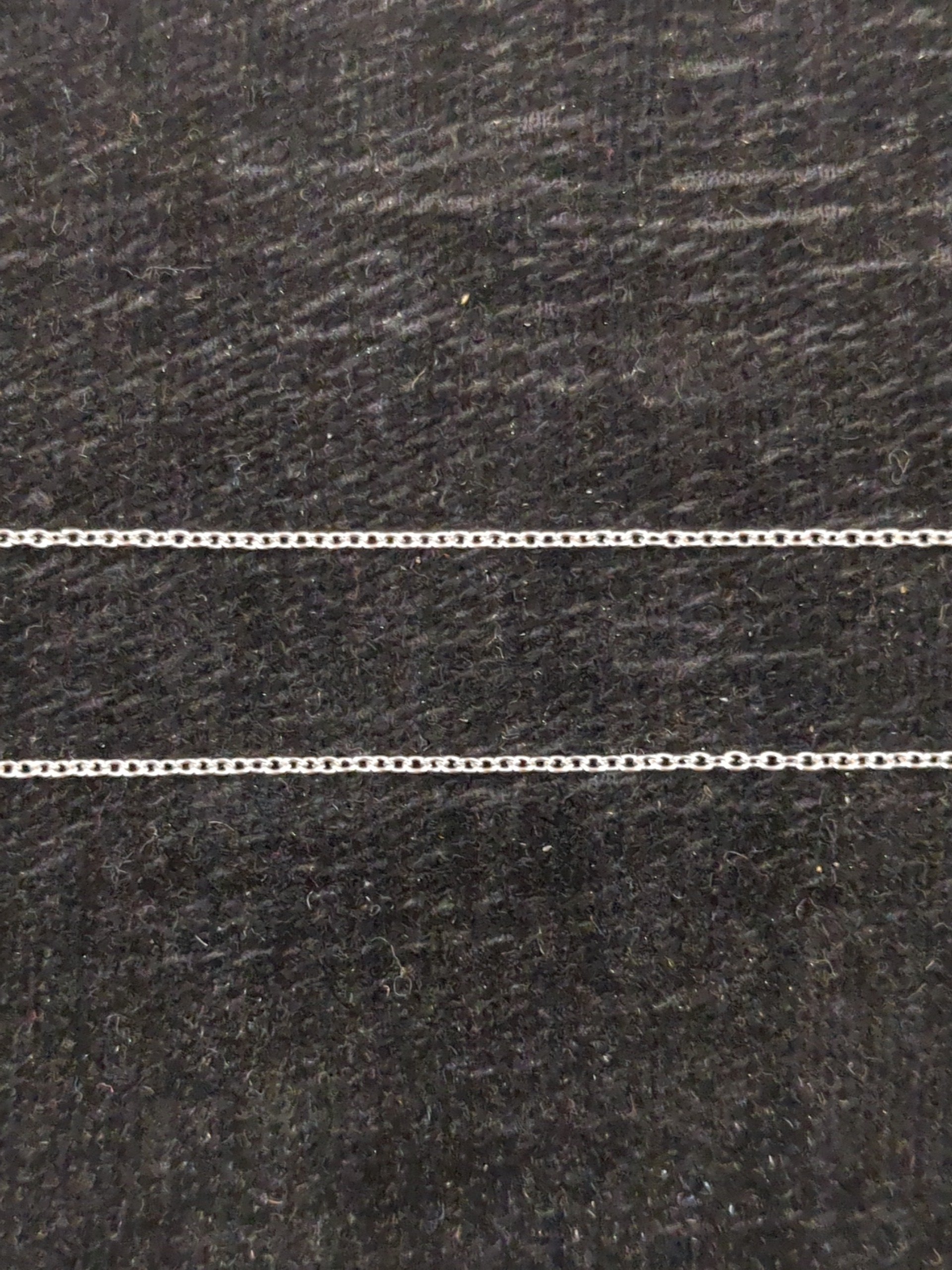 9ct white gold roll chain 20"