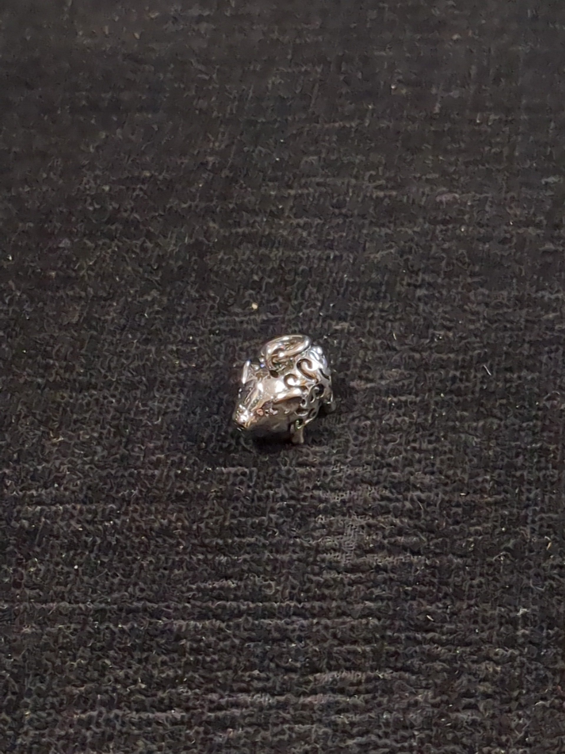 Silver pig pendant