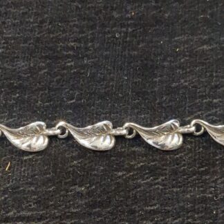 Silver leaf link bracelet