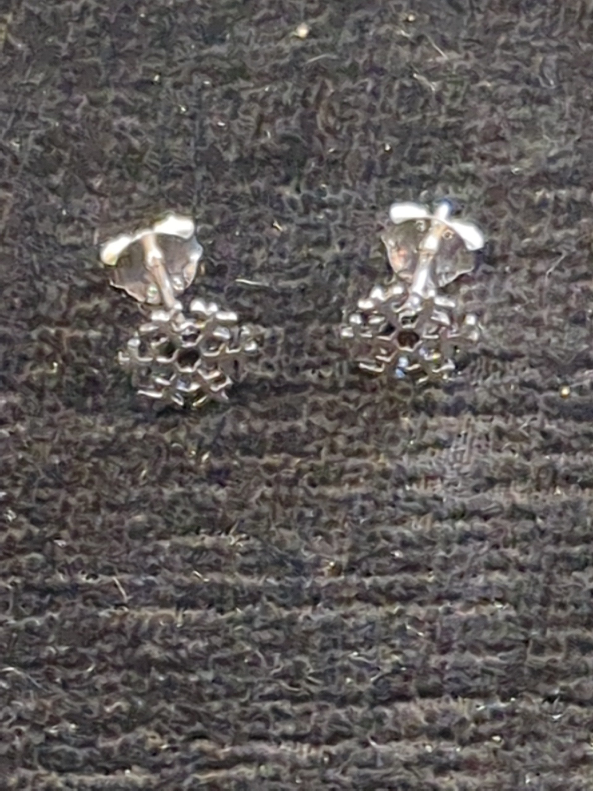 Silver snowflake stud earrings