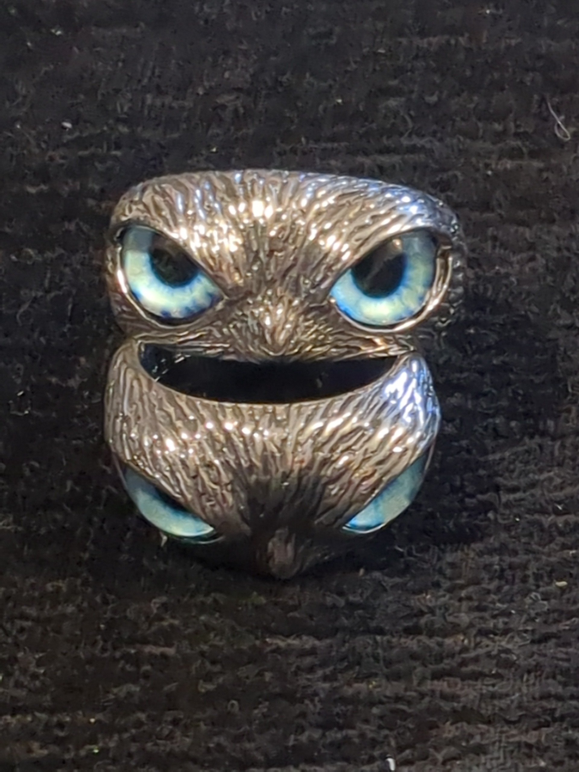 Silver blue eyed owl ring