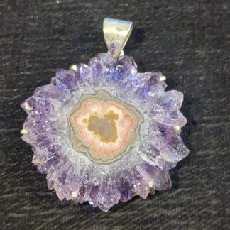 Silver amethyst pendant