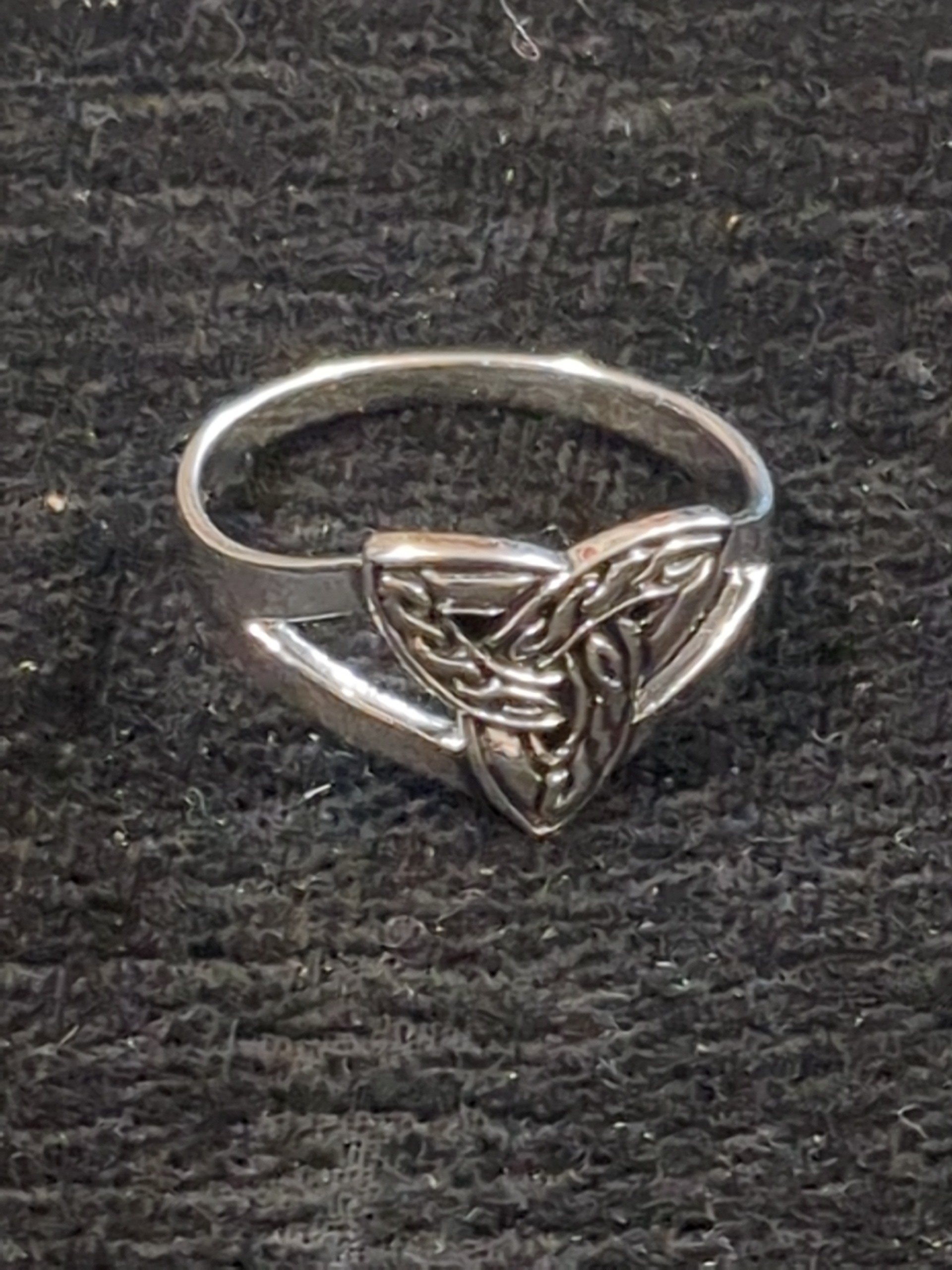 Silver Celtic triquetra
