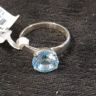 Silver topaz ring