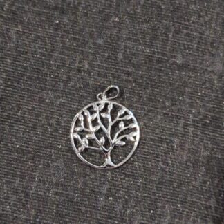 Silver tree of life pendant