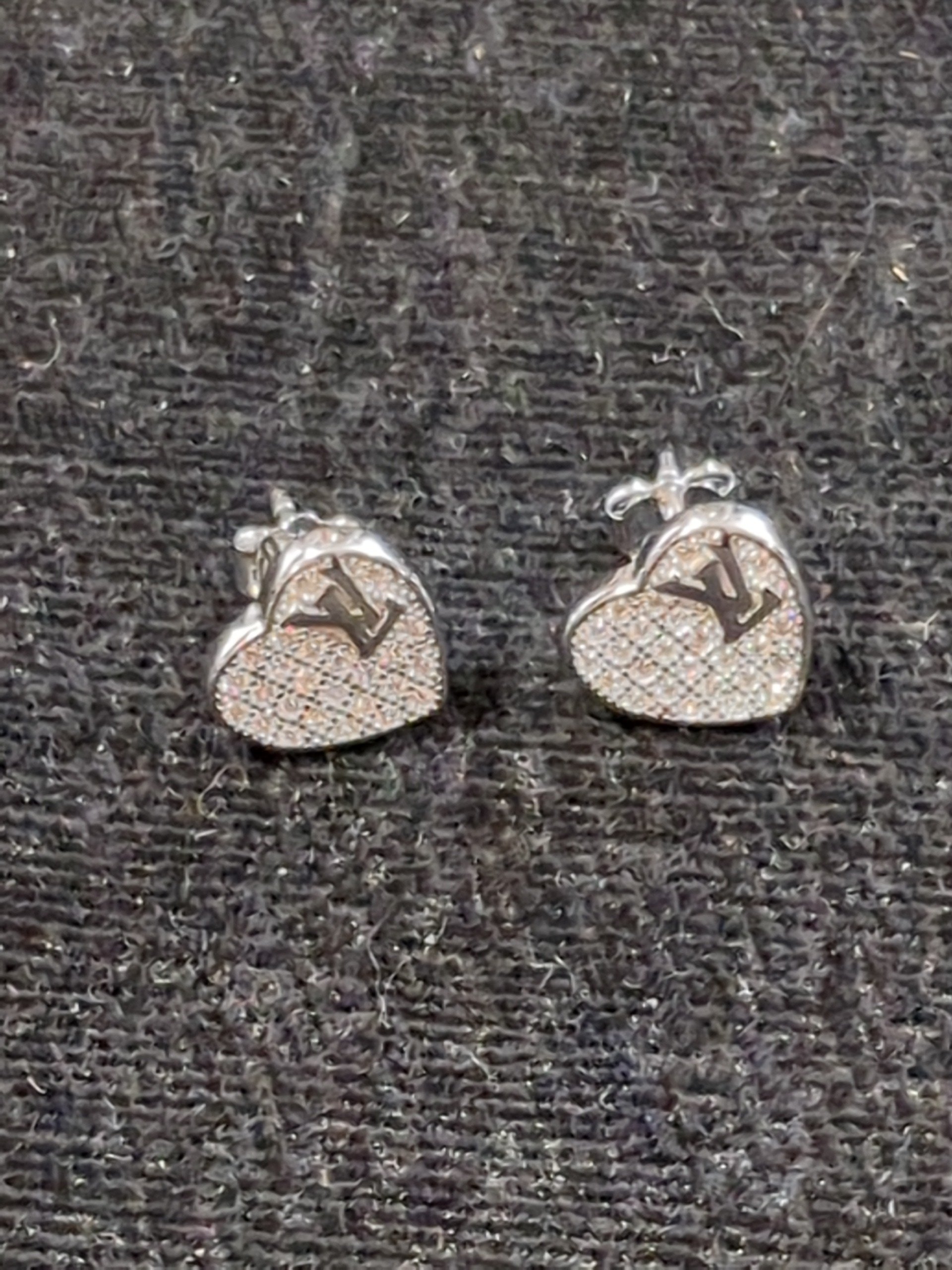 Silver CZ heart stud earrings