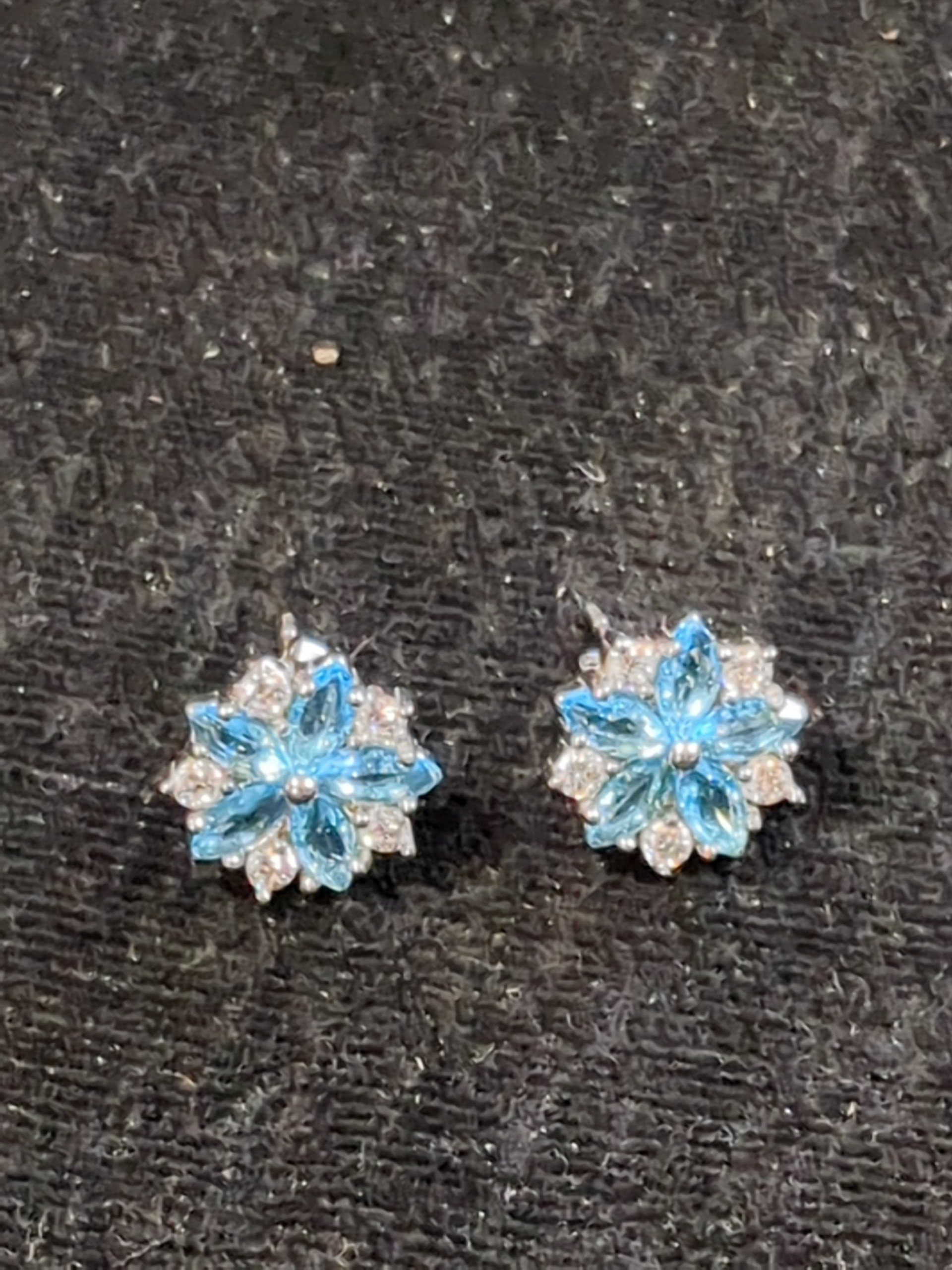 Silver CZ stud earrings