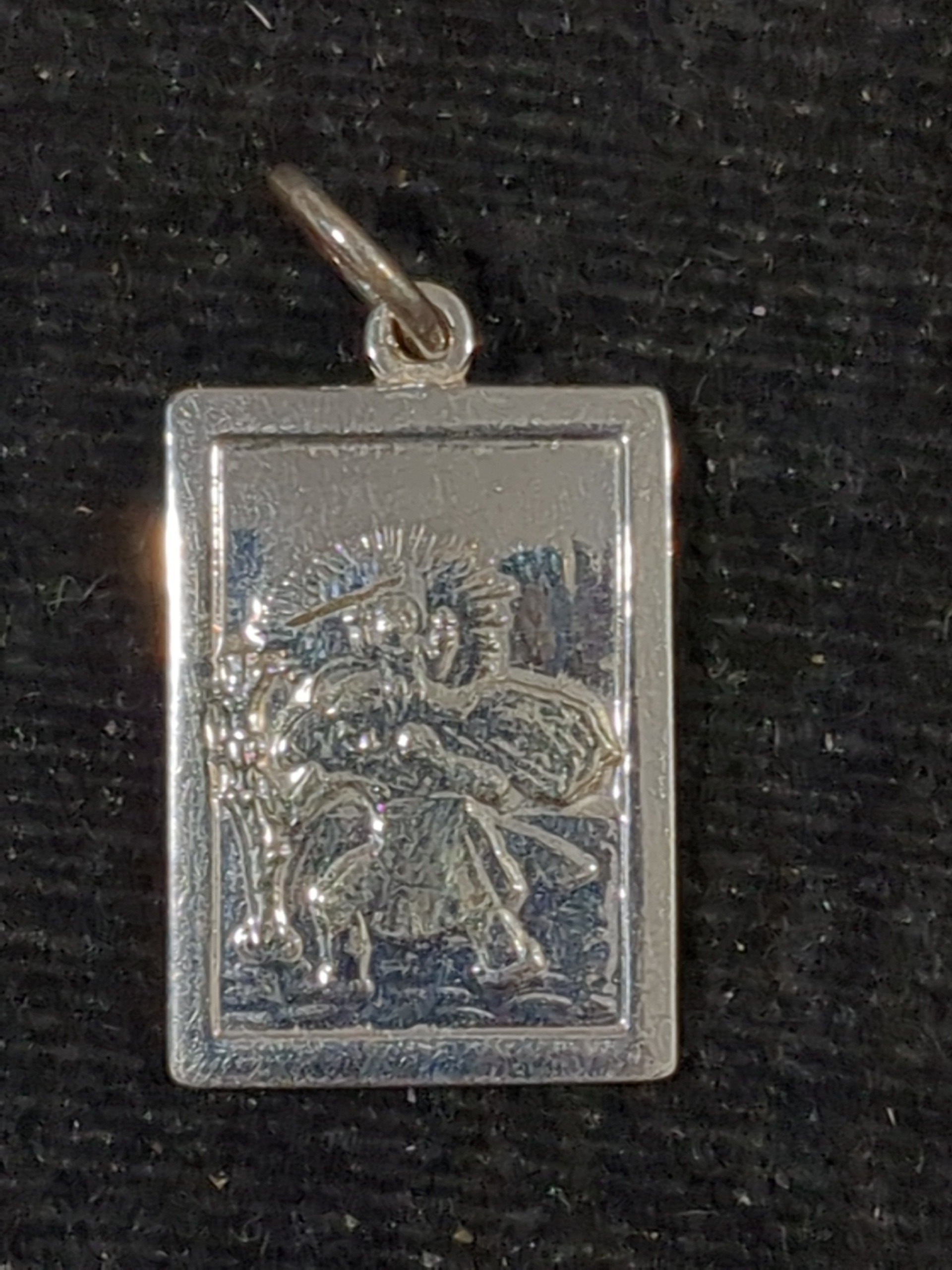 Silver Sait Christopher rectangler