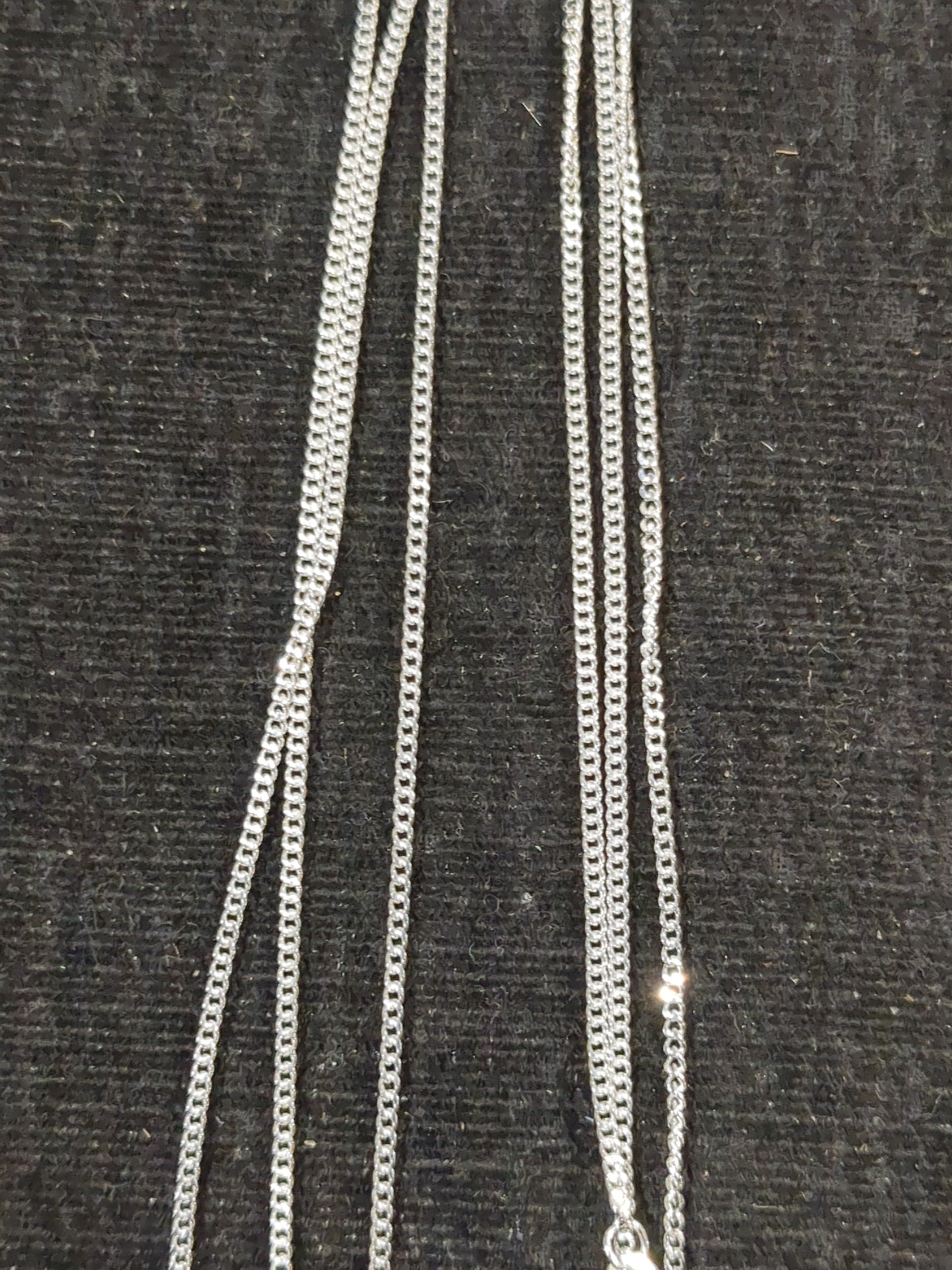 Silver curb chain 18"
