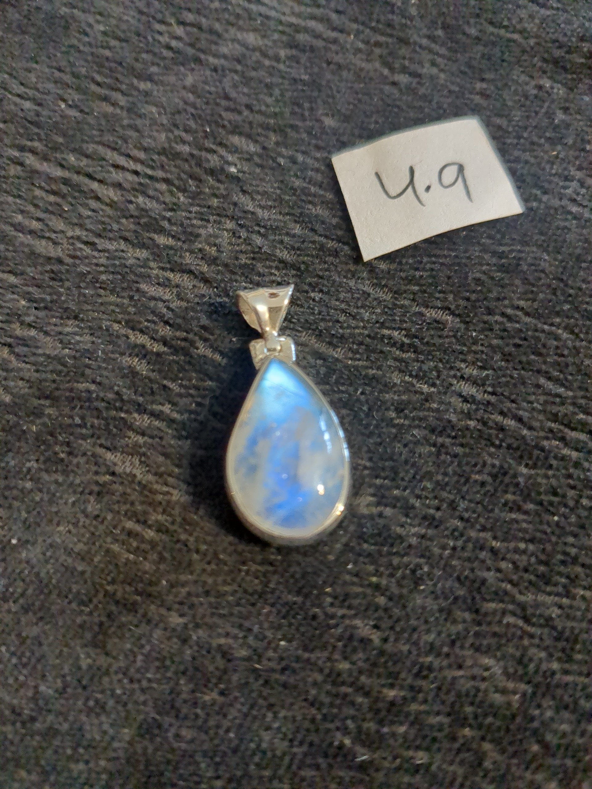 Silver rainbow moonstone pendant