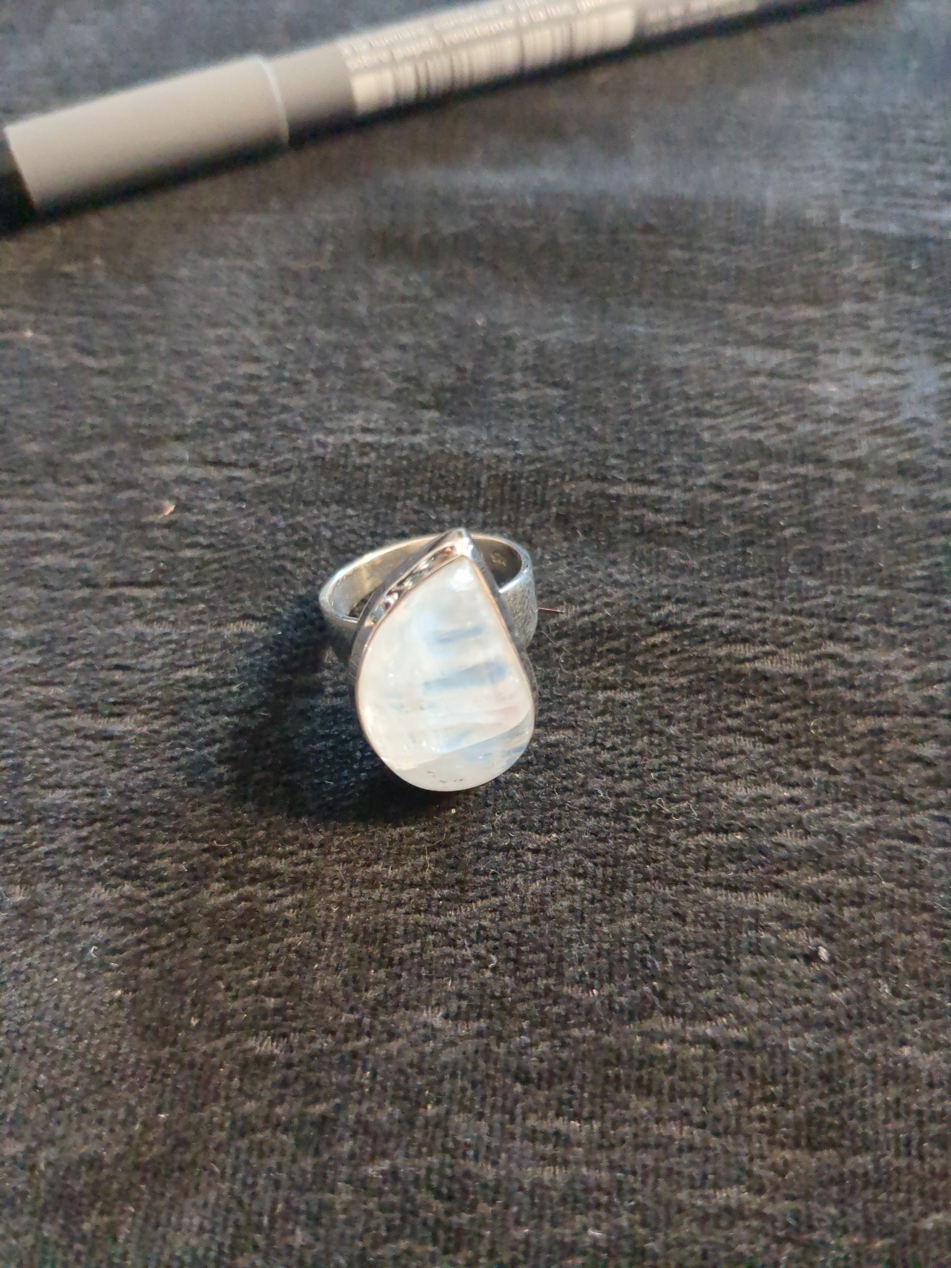 Silver rainbow moonstone ring