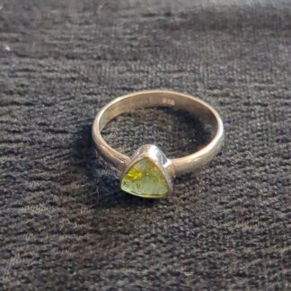 Silver peridot ring