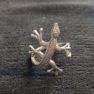 Silver gecko ring
