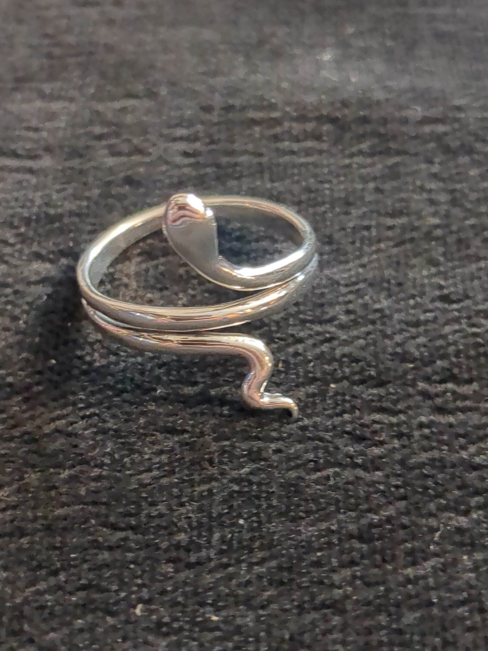 Silver wrap around snake ring