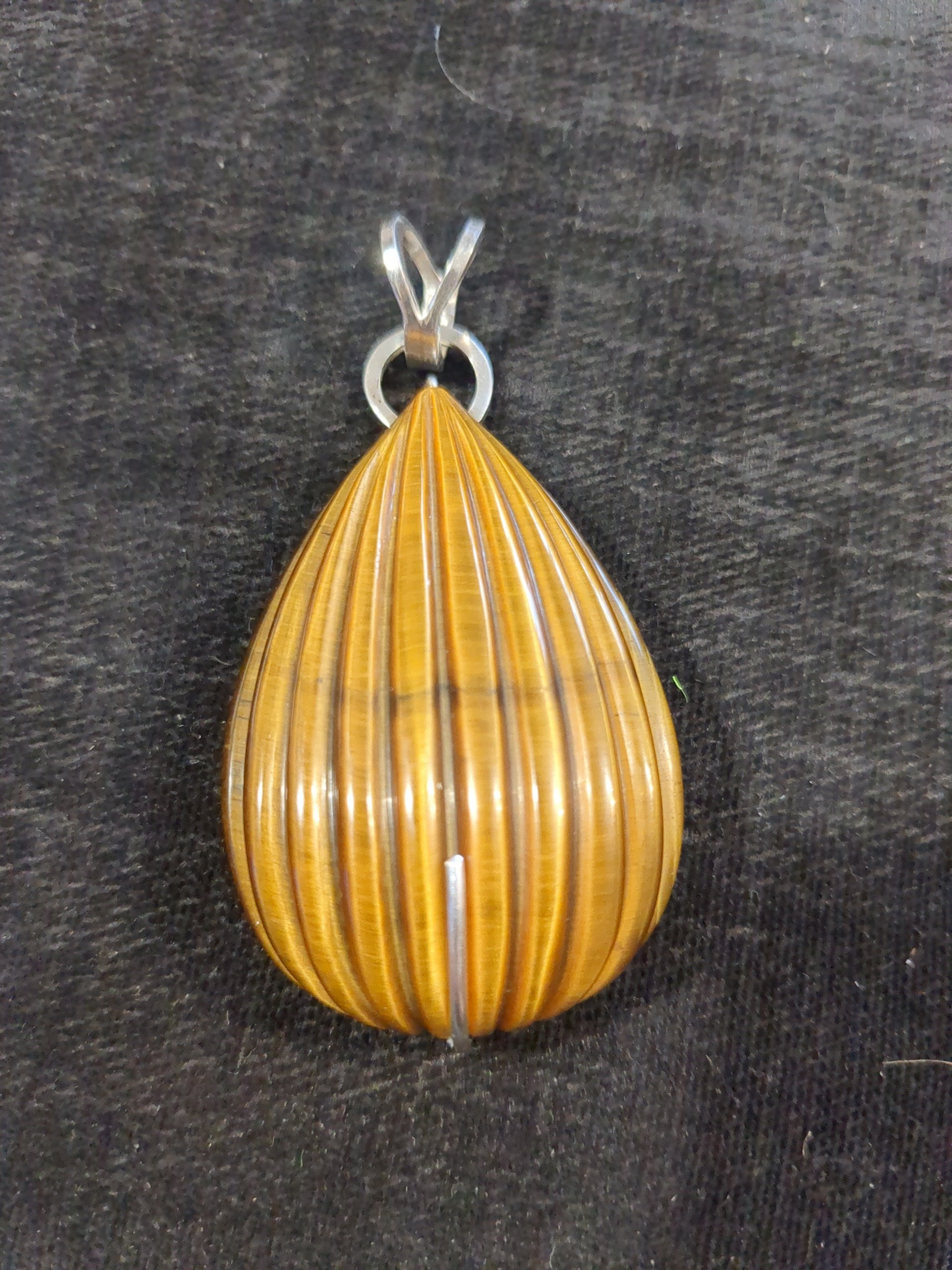 Silver Tigereye pendant