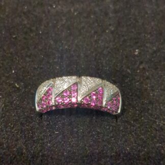 18ct white Gold pink sapphire and diamond ring