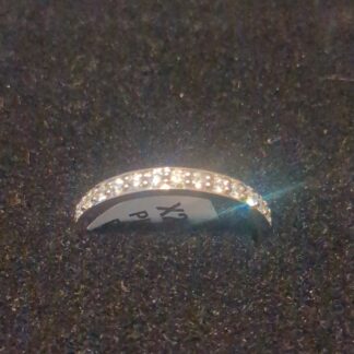 Platinum diamond ring