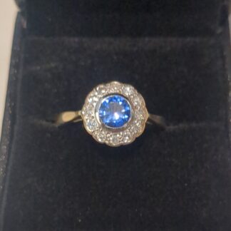 18ct Sapphire and diamond ring
