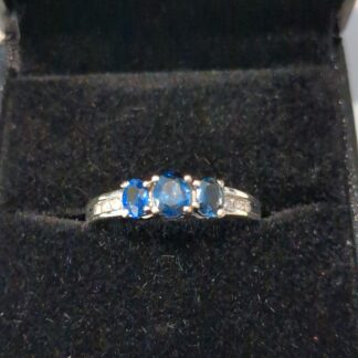9ct Sapphire and diamond ring