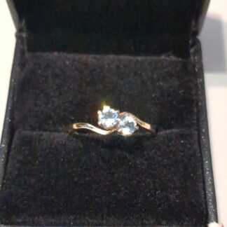 18ct topaz ring