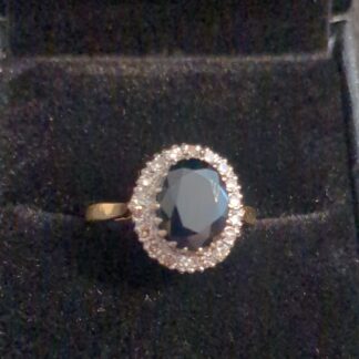 18ct gold sapphire and diamond ring