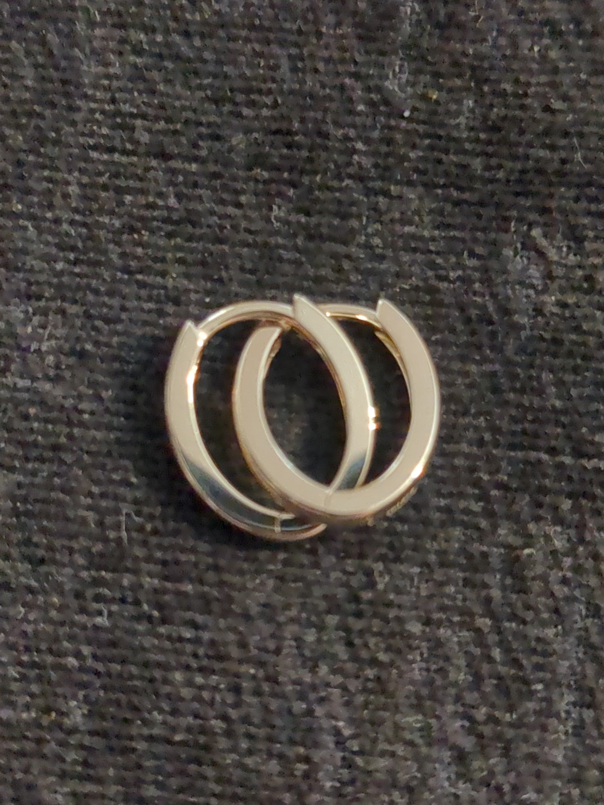9ct gold oval hoop earrings