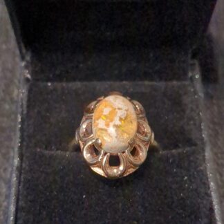 9ct gold jelly opal ring