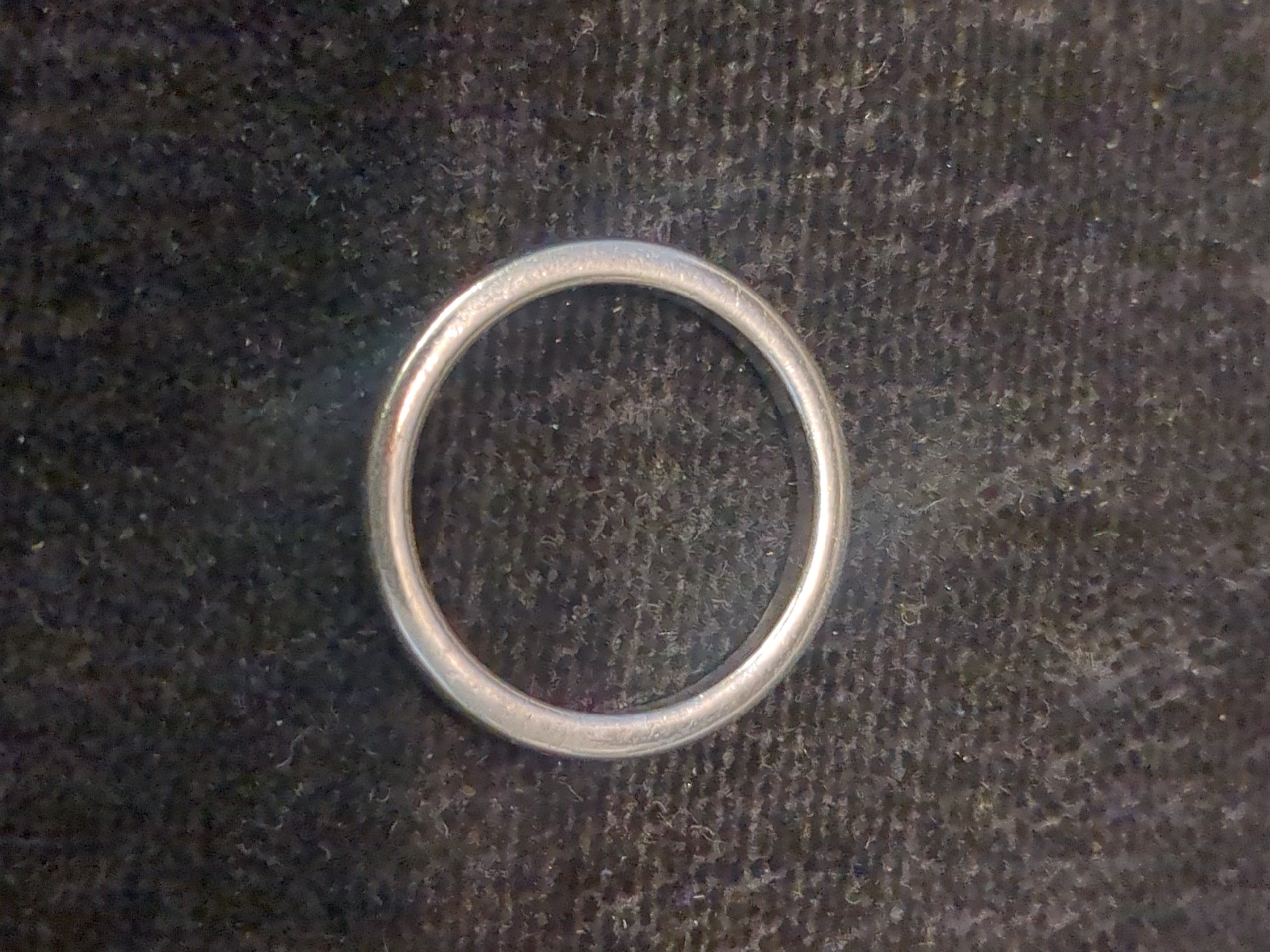 9ct wedding band