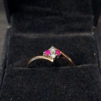 9ct Diamond and ruby ring