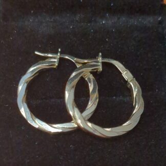 9ct Gold 15mm hoop earrings